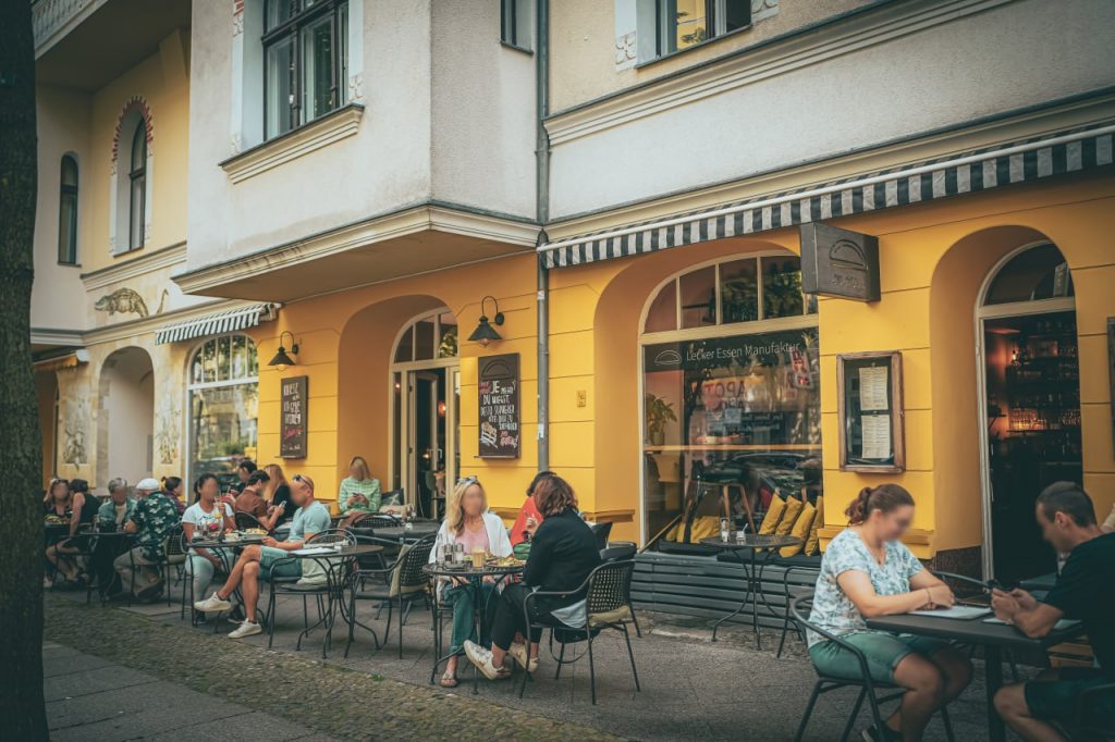 Außenansicht der Stulle in der Carmerstraße in Berlin-Charlottenburg